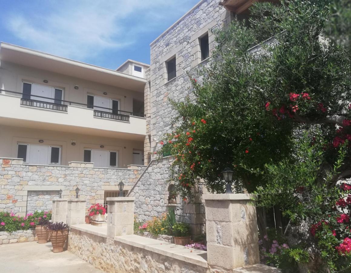 Bonos Apartments Ступа Екстериор снимка