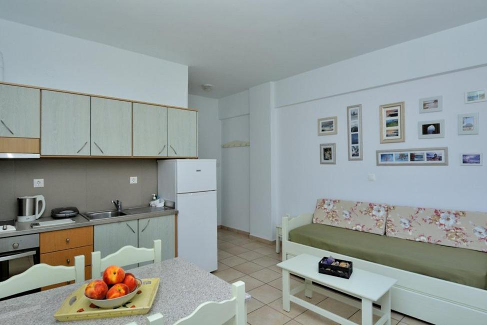Bonos Apartments Ступа Екстериор снимка