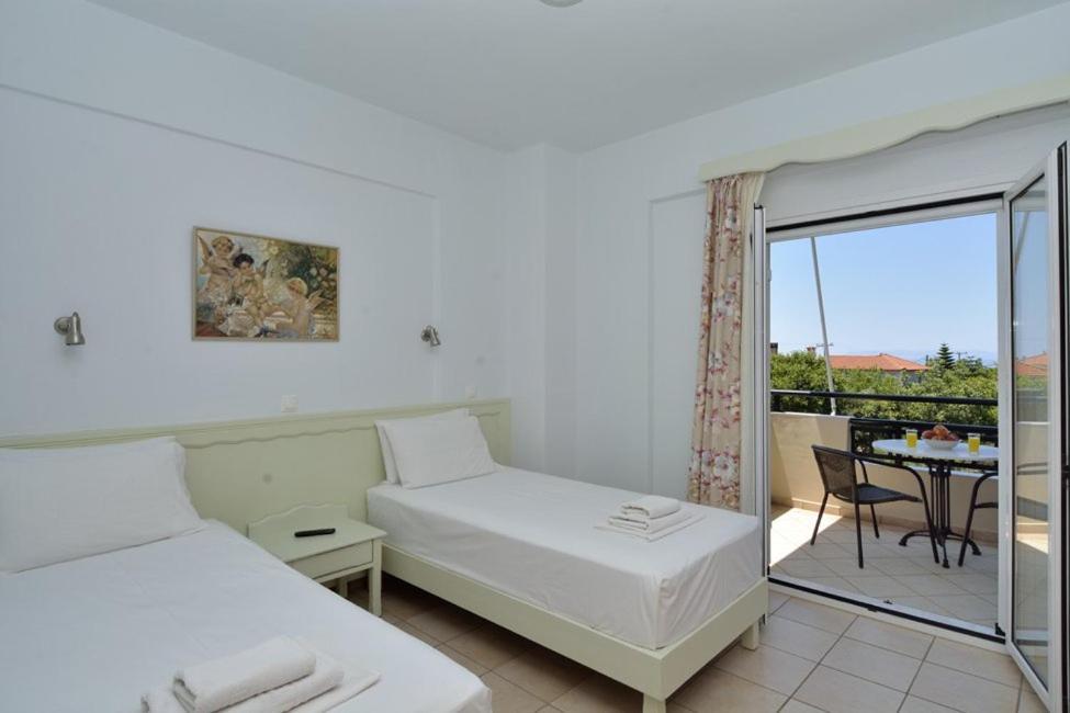 Bonos Apartments Ступа Екстериор снимка